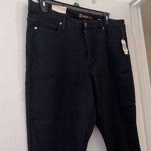 WomenANNE KLEIN BLACK JEANS/Brand New/Size 18W